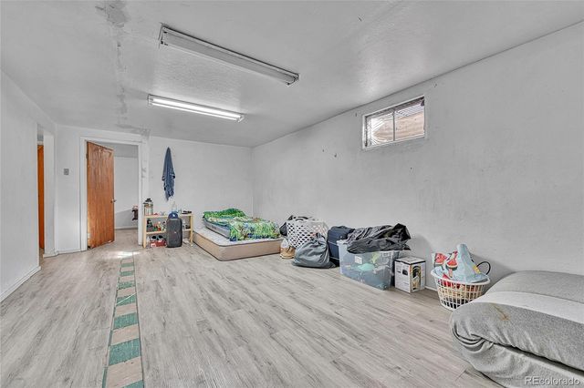 2605 W Gunnison Drive, Denver, CO 80219