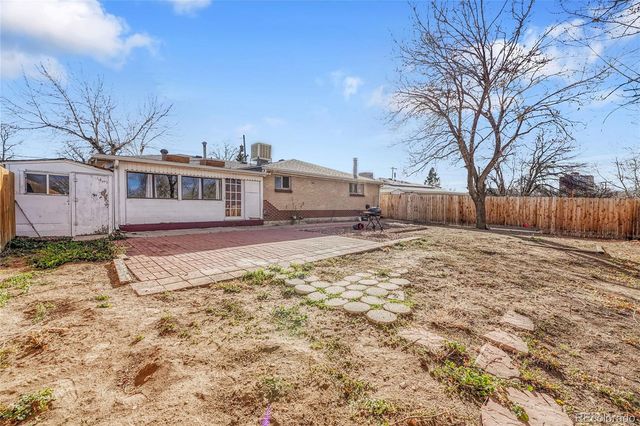 2605 W Gunnison Drive, Denver, CO 80219