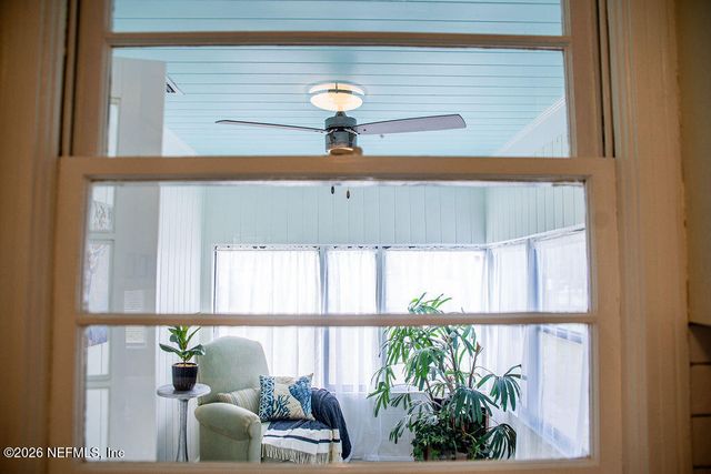 217 N BON AIR Drive, Jacksonville, FL 32218