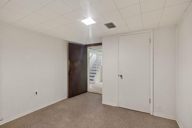 5332 Quail Avenue N, Crystal, MN 55429
