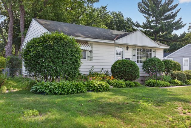 5332 Quail Avenue N, Crystal, MN 55429