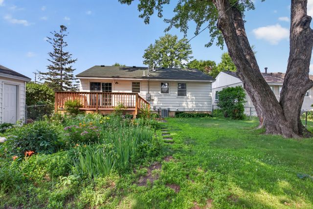 5332 Quail Avenue N, Crystal, MN 55429