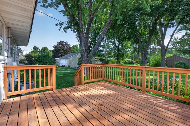 5332 Quail Avenue N, Crystal, MN 55429