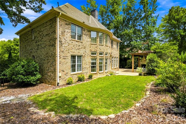 7768 Burning Ridge Drive, Stanley, NC 28164