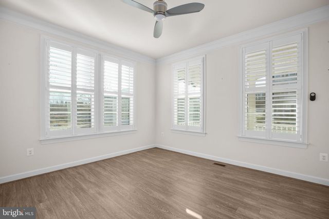 102 ALMOND DR, Stafford, VA 22554