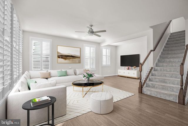 102 ALMOND DR, Stafford, VA 22554