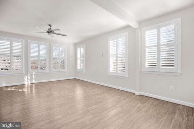 102 ALMOND DR, Stafford, VA 22554