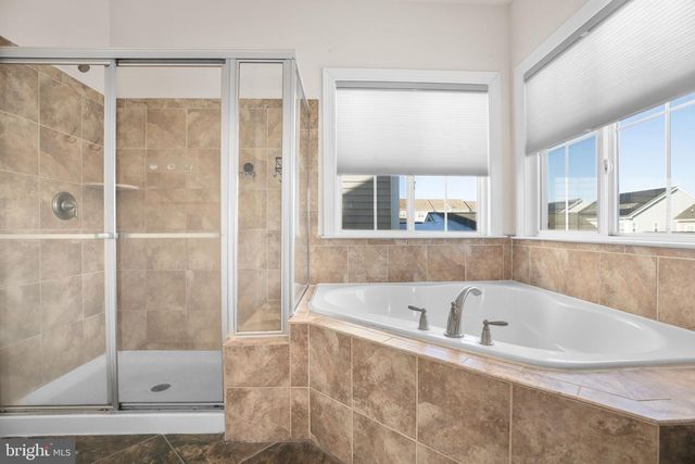 102 ALMOND DR, Stafford, VA 22554