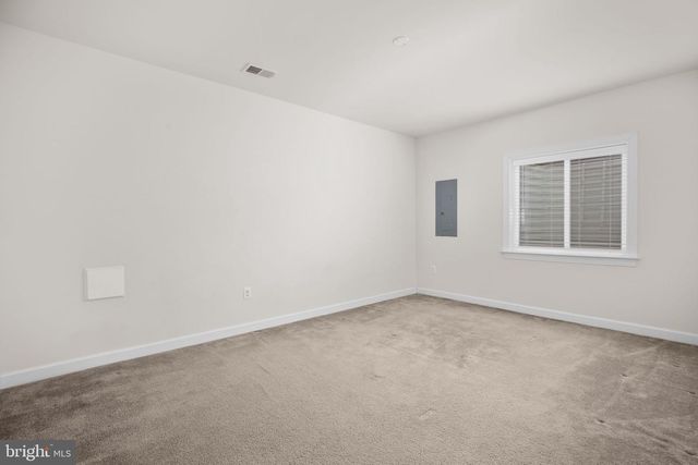 102 ALMOND DR, Stafford, VA 22554