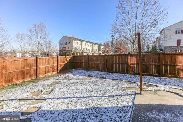 102 ALMOND DR, Stafford, VA 22554