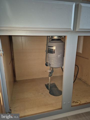 2518 MCCULLOH ST, Baltimore, MD 21217