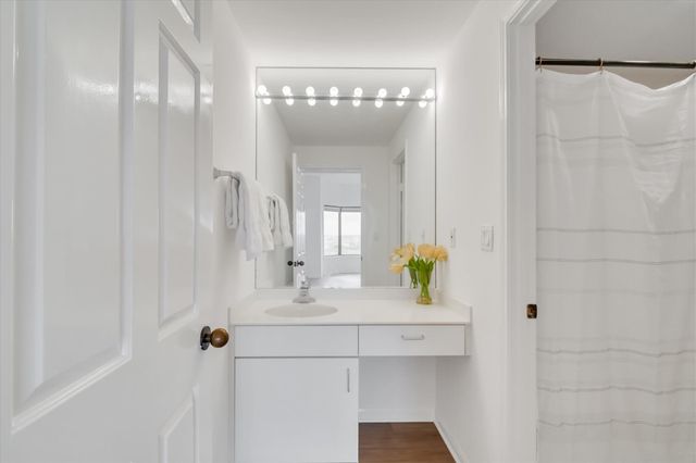 2001 Holcombe Boulevard 1403, Houston, TX 77030