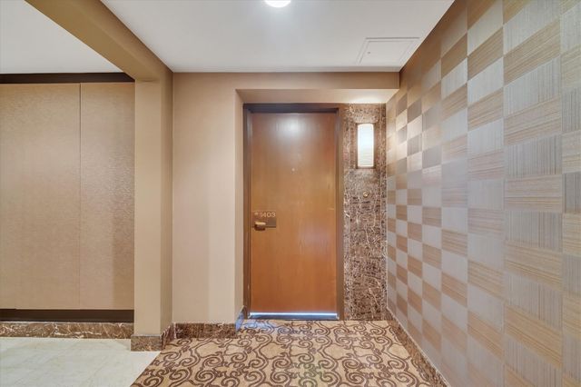 2001 Holcombe Boulevard 1403, Houston, TX 77030