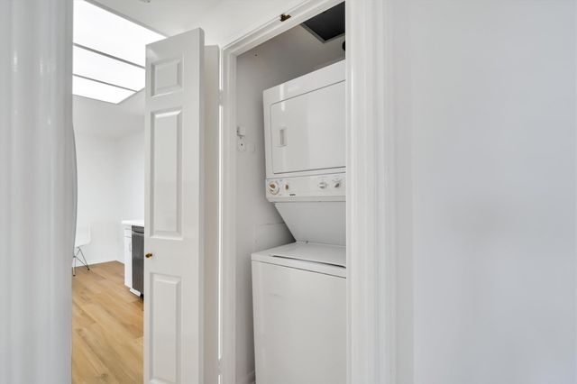 2001 Holcombe Boulevard 1403, Houston, TX 77030