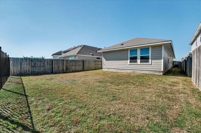 5865 Urbano BND, Round Rock, TX 78665