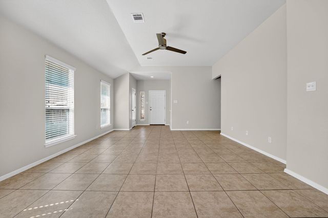 5865 Urbano BND, Round Rock, TX 78665