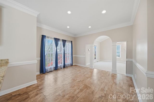 2410 27th Avenue Circle NE, Hickory, NC 28601