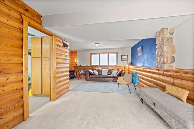 19119 Waco Street NW, Elk River, MN 55330