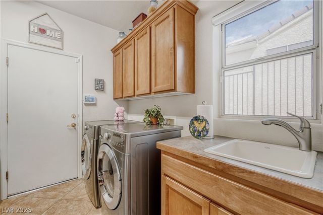 1684 Wellington Spring Ave., Henderson, NV 89052