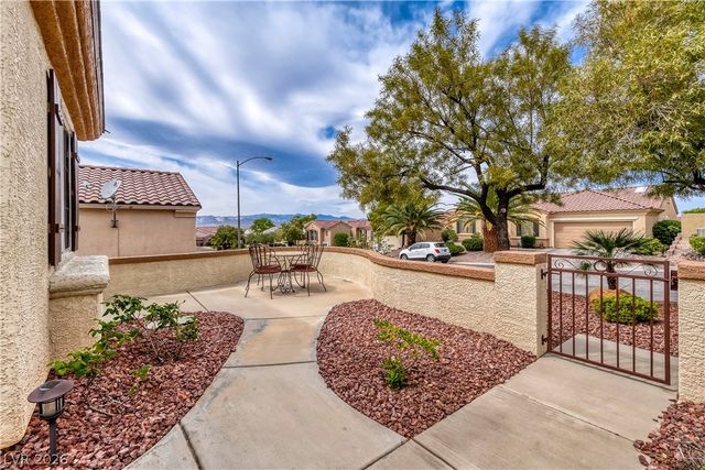 1684 Wellington Spring Ave., Henderson, NV 89052