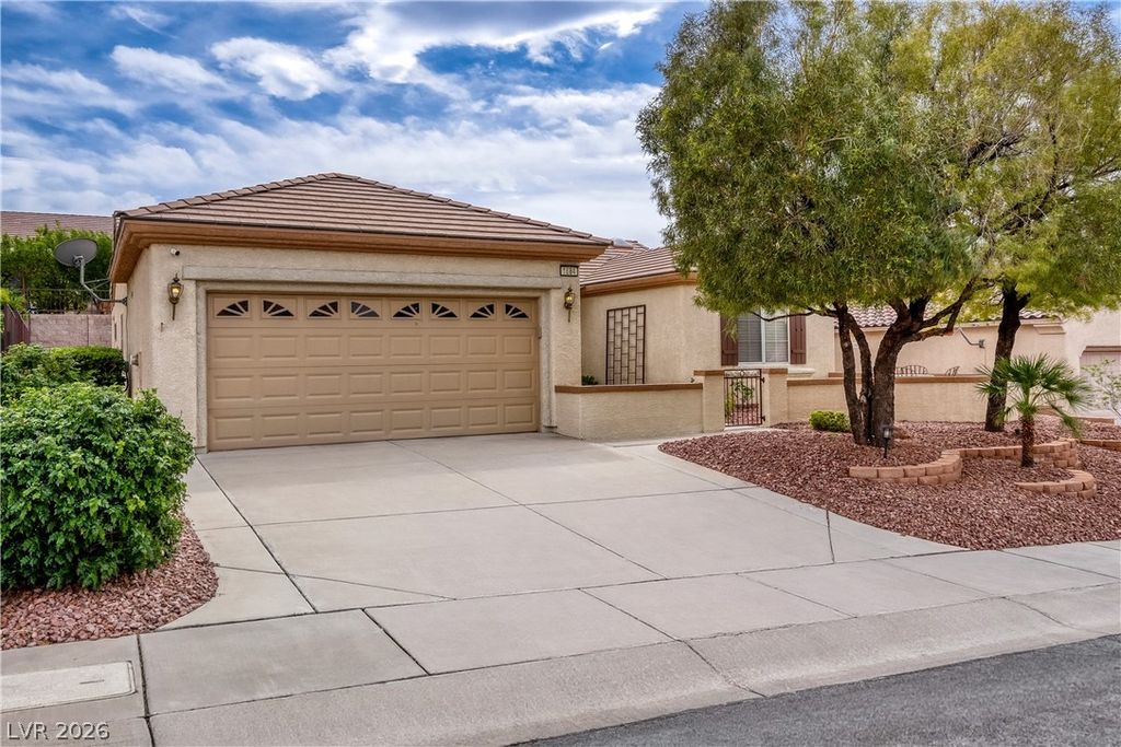 1684 Wellington Spring Ave., Henderson, NV 89052