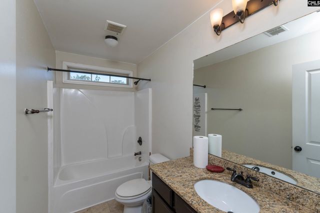 10 CanvasBack Court, Blythewood, SC 29016