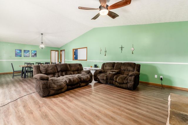 1062 Mulberry Road, Circleville, OH 43113