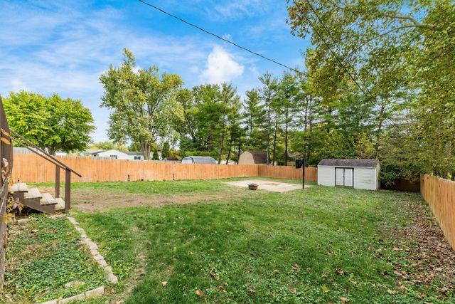 1062 Mulberry Road, Circleville, OH 43113