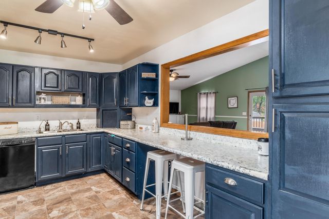 1062 Mulberry Road, Circleville, OH 43113