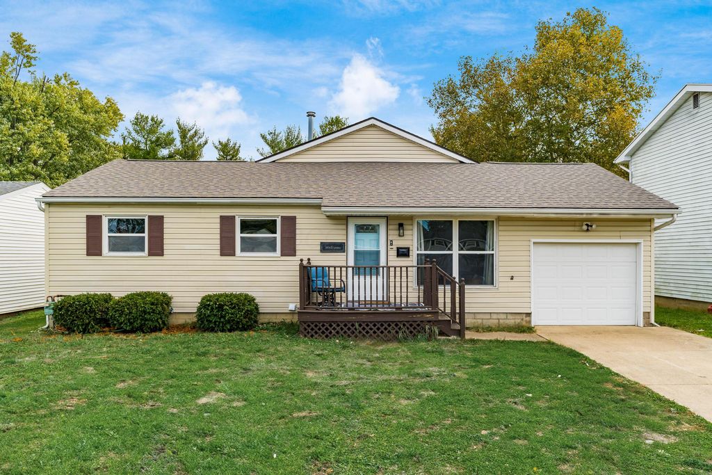 1062 Mulberry Road, Circleville, OH 43113
