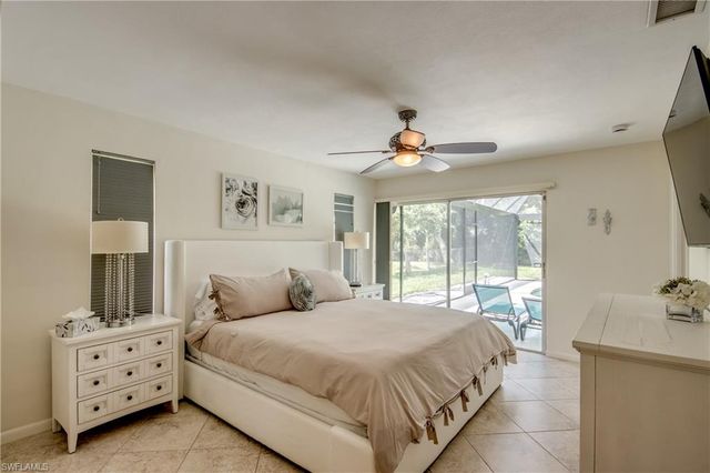 4424 SE 11th PL, Cape Coral, FL 33904