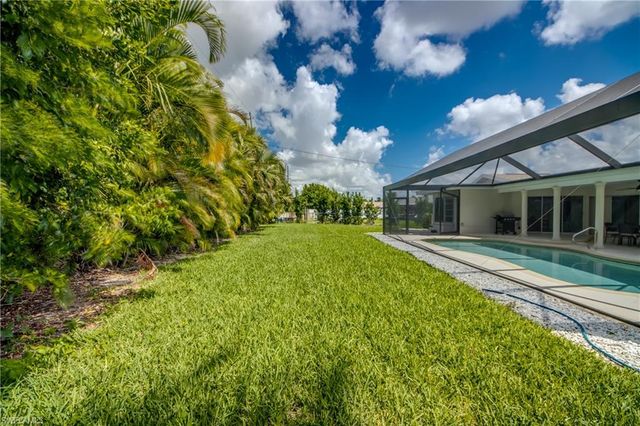 4424 SE 11th PL, Cape Coral, FL 33904