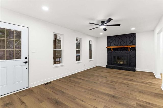 41 Bakers Bridge Circle, Douglasville, GA 30134