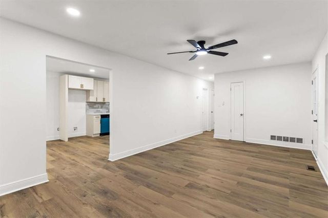 41 Bakers Bridge Circle, Douglasville, GA 30134