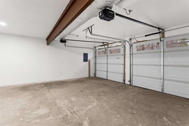 41 Bakers Bridge Circle, Douglasville, GA 30134