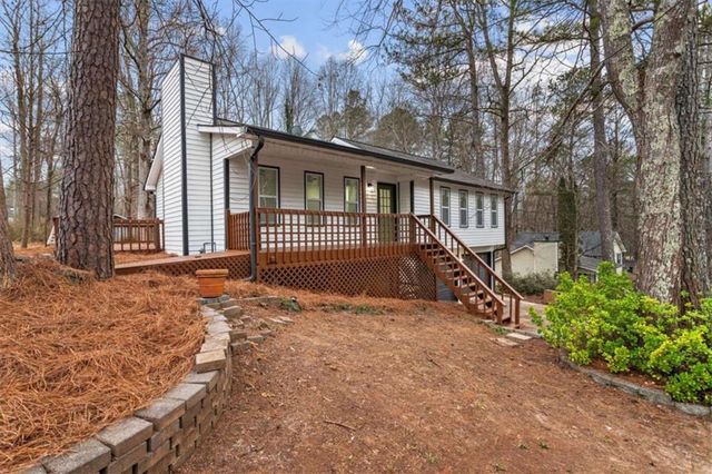 41 Bakers Bridge Circle, Douglasville, GA 30134