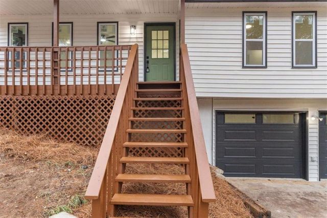 41 Bakers Bridge Circle, Douglasville, GA 30134