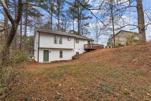 41 Bakers Bridge Circle, Douglasville, GA 30134