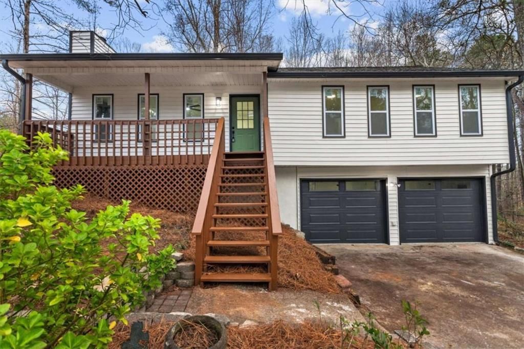 41 Bakers Bridge Circle, Douglasville, GA 30134