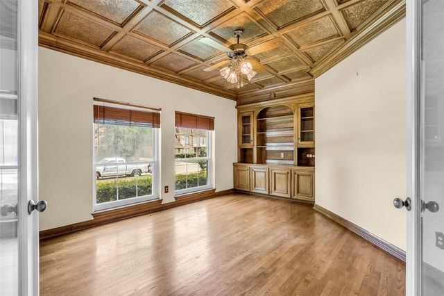 4202 Canterwood Drive, Houston, TX 77068