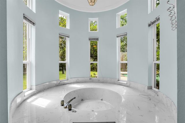4202 Canterwood Drive, Houston, TX 77068