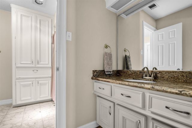 4202 Canterwood Drive, Houston, TX 77068