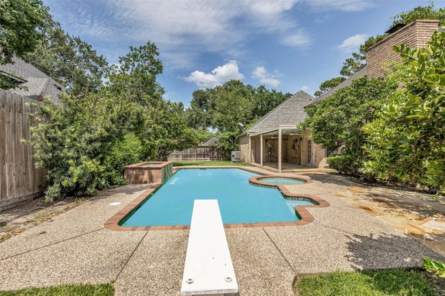 4202 Canterwood Drive, Houston, TX 77068