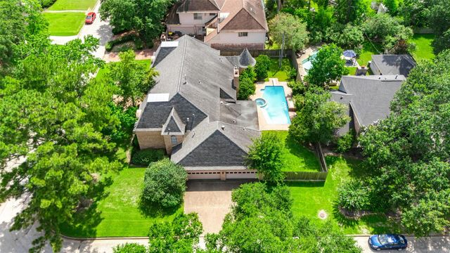 4202 Canterwood Drive, Houston, TX 77068