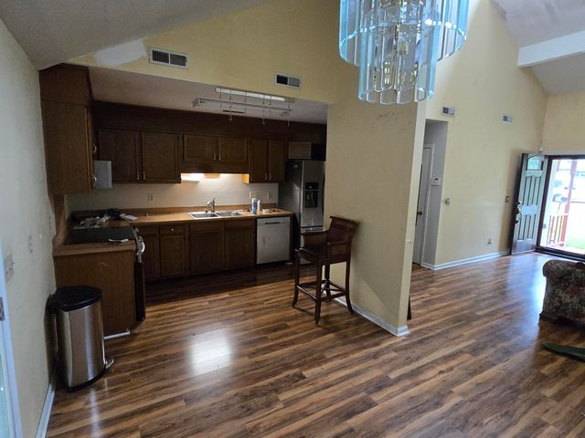 407 Hunt Court, Goose Creek, SC 29445