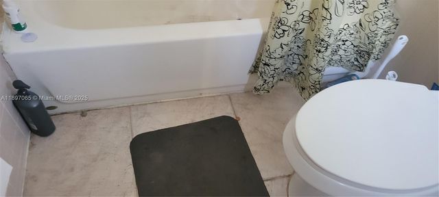 4031 SW 19th St, West Park, FL 33023