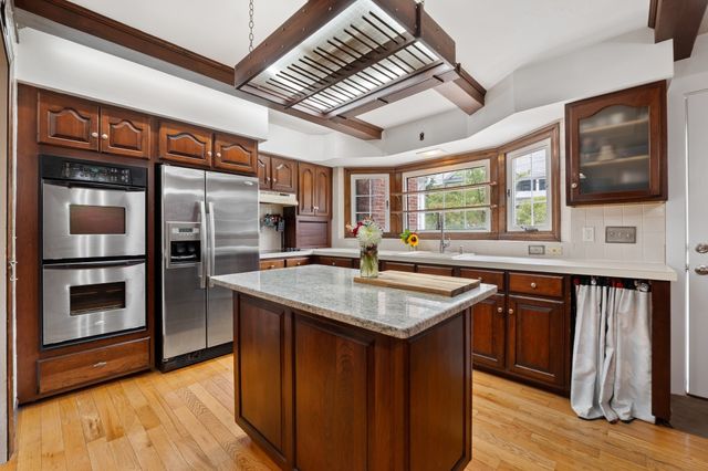 163 Oakside Ave, Methuen, MA 01844