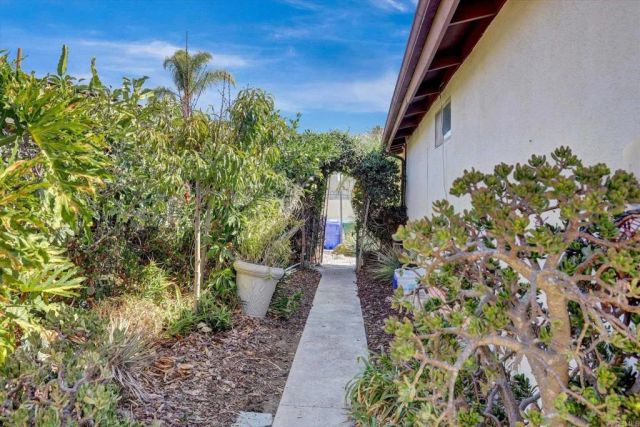 3239 Calle Osuna, Oceanside, CA 92056