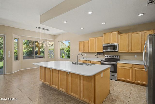 474 E RANCH Road, Gilbert, AZ 85296