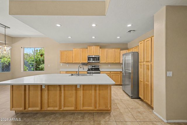 474 E RANCH Road, Gilbert, AZ 85296